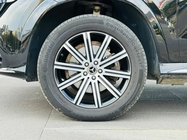 Mercedes-Benz GLE-Class — Фото автомобиля 9