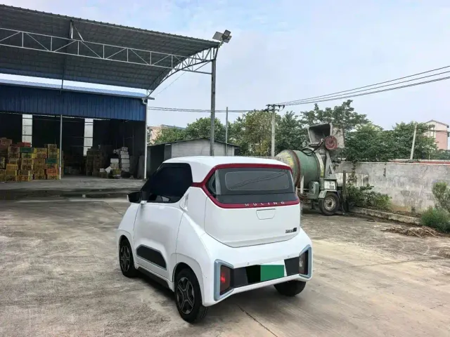 Wuling NanoEV — Фото автомобиля 5
