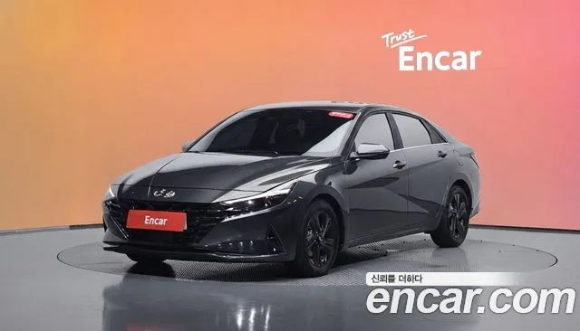 Фотография автомобиля — Hyundai Avante CN7