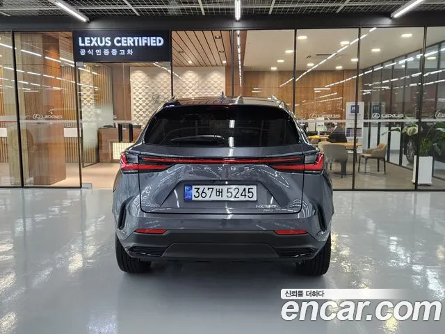 Lexus NX Generation 2 — Фото автомобиля 4