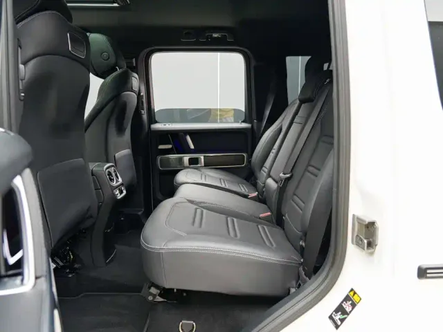Mercedes-Benz G-Class — Фото автомобиля 9