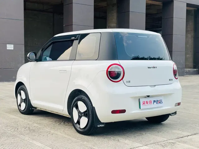 Changan Lumin — Фото автомобиля 7