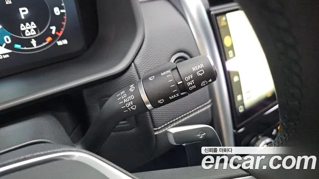 Land Rover Discovery — Фото автомобиля 30