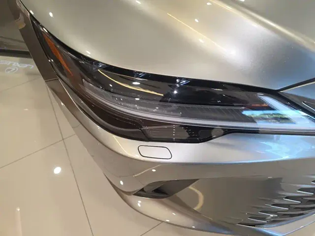 Lexus RX — Фото автомобиля 10