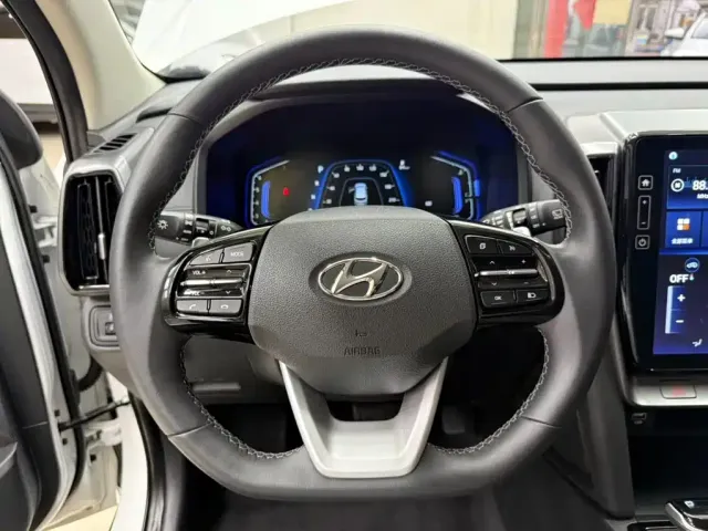 Hyundai ix35 — Фото автомобиля 11