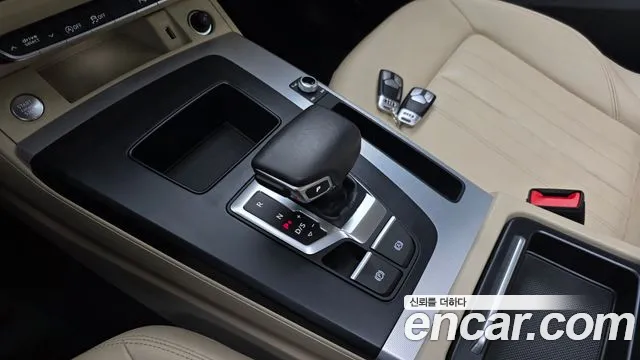 Audi Q5 45 TFSI quattro — Фото автомобиля 9