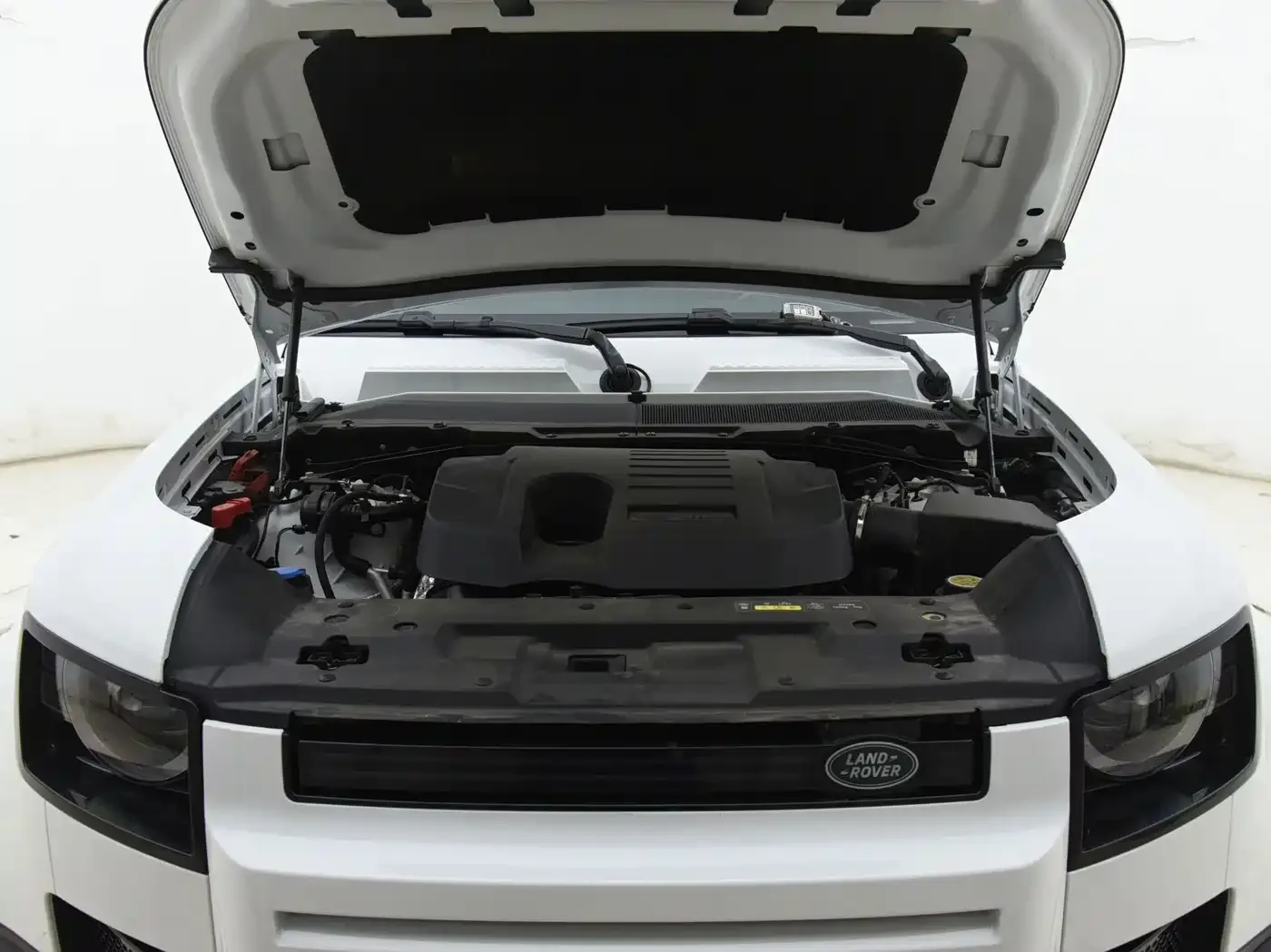 Land Rover Land Rover Defender 2024 110 3.0T P400 X-DYNAMIC HSE — Фото автомобиля 15