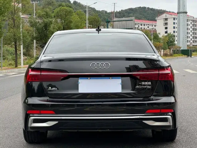 Audi A6L — Фото автомобиля 11