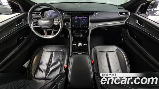 Jeep Cherokee Grand Cherokee(WL) 3.6 Overland — Фото автомобиля 5