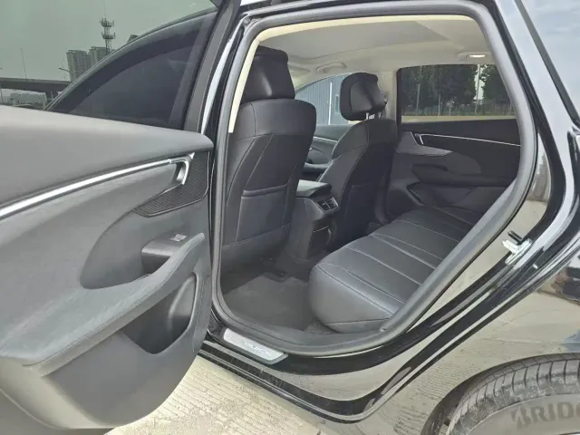 Buick LaCrosse — Фото автомобиля 9