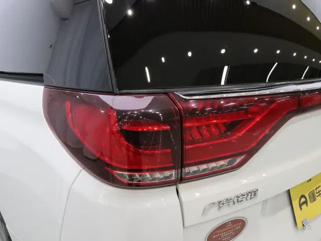 GAC Trumpchi M8 — Фото автомобиля 20