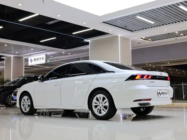 Peugeot 508 — Фото автомобиля 5