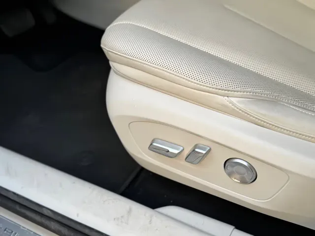 Buick Electra L7 — Фото автомобиля 9