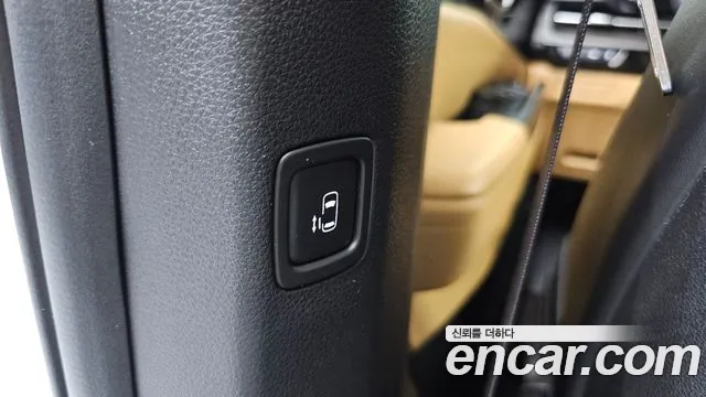 Kia Canival Carnival 4 поколение Дизель 9 мест Prestige — Фото автомобиля 19
