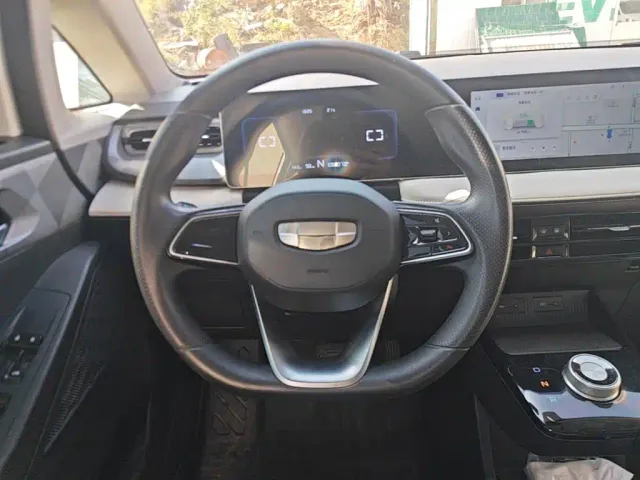 Geely Geometry E Firefly — Фото автомобиля 10