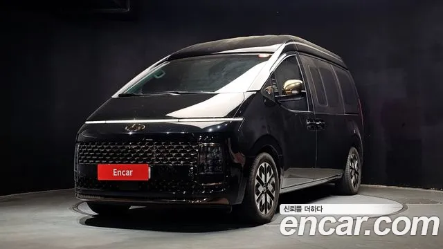 Фотография автомобиля — Hyundai Staria