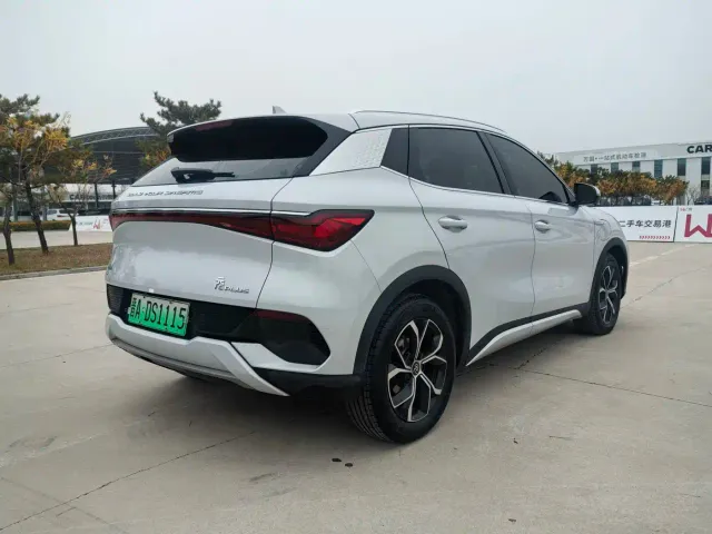 BYD Yuan PLUS — Фото автомобиля 3