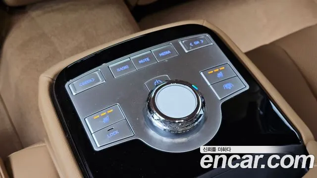 Genesis G80 RG3 — Фото автомобиля 28