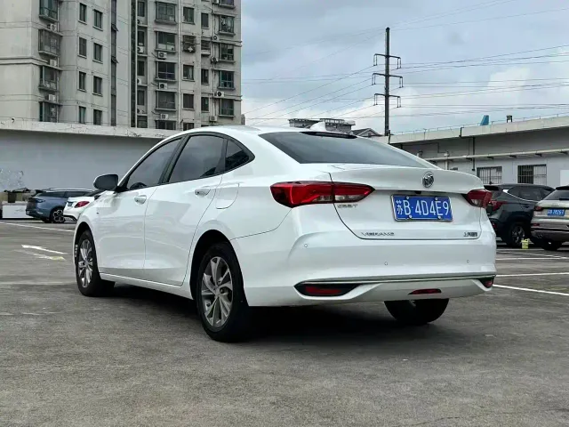Buick Verano — Фото автомобиля 8