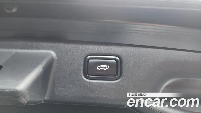 Kia Niro — Фото автомобиля 18