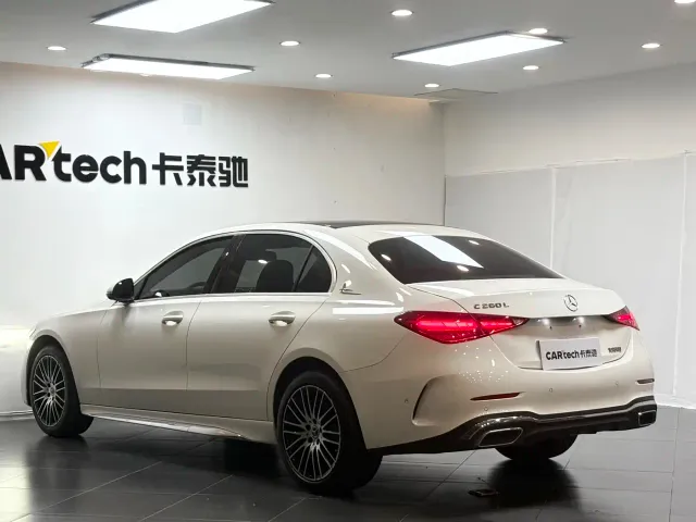 Mercedes-Benz C-Class — Фото автомобиля 5