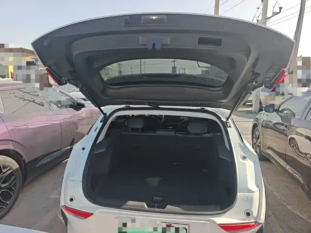 Buick Velite 6 — Фото автомобиля 18
