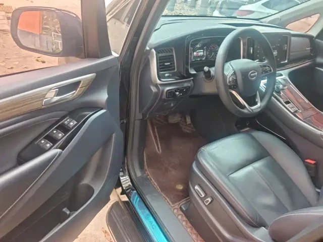 GAC Trumpchi M8 — Фото автомобиля 15