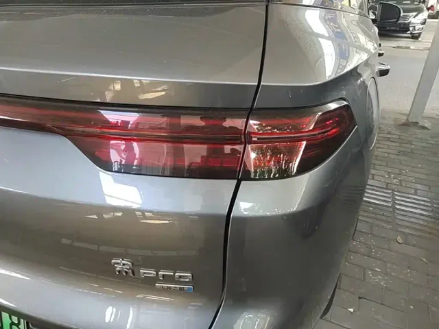 BYD Song Pro — Фото автомобиля 23