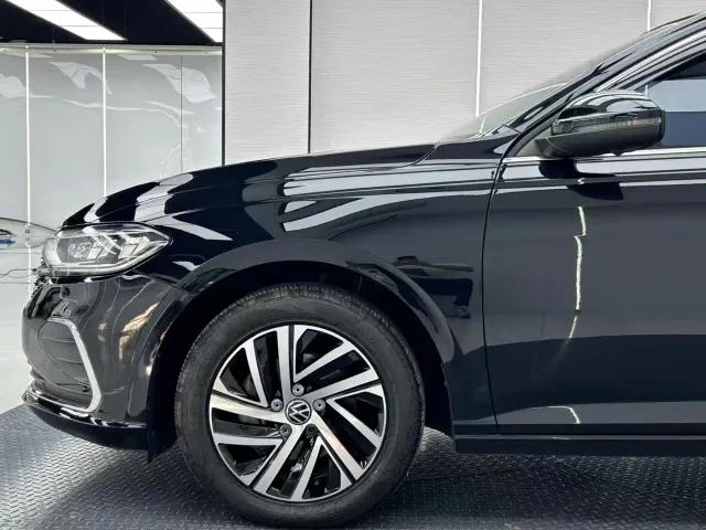 Volkswagen Lavida — Фото автомобиля 7
