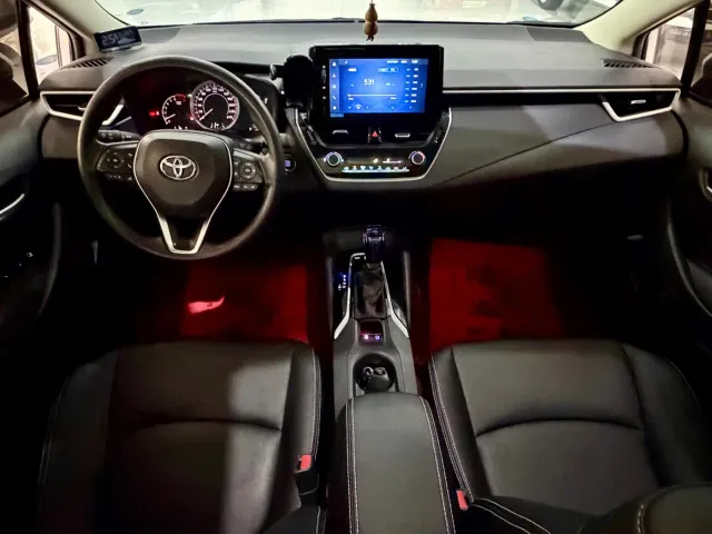 Toyota Corolla — Фото автомобиля 6