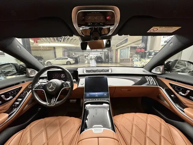 Mercedes-Benz Maybach S-Class — Фото автомобиля 9