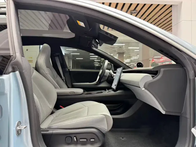 NIO NIO ET5T 2023 100kWh Touring — Фото автомобиля 17