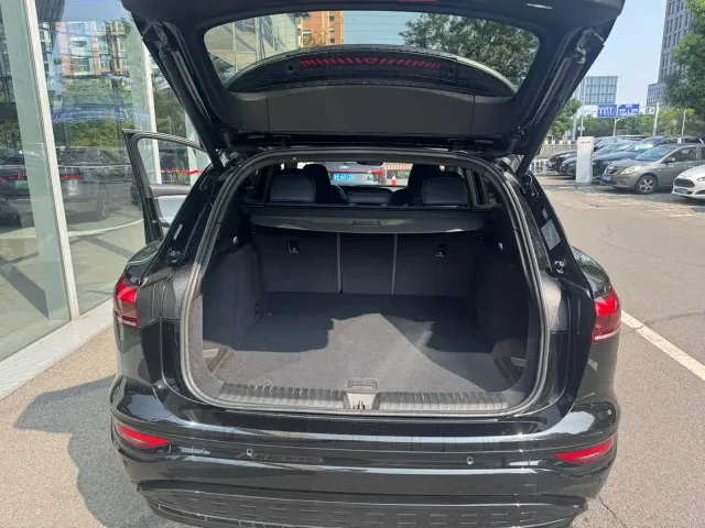 Audi Audi Q6L e-tron 2025 Model Pioneer Edition — Фото автомобиля 7