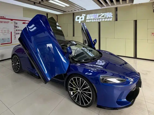 McLaren GT — Фото автомобиля 3