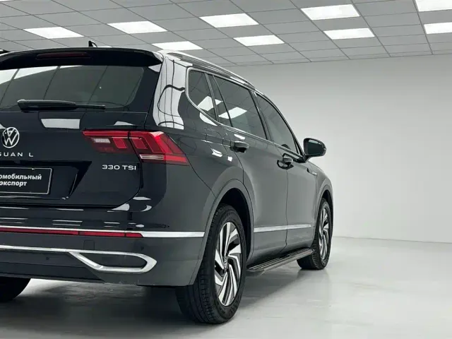 Volkswagen Tiguan L — Фото автомобиля 11