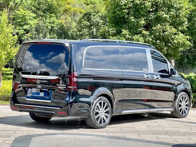 Mercedes-Benz V-Class — Фото автомобиля 6
