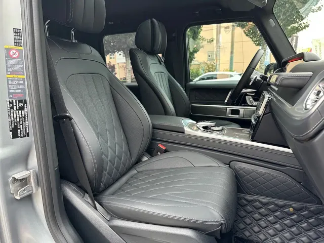 Mercedes-Benz G-Class — Фото автомобиля 14