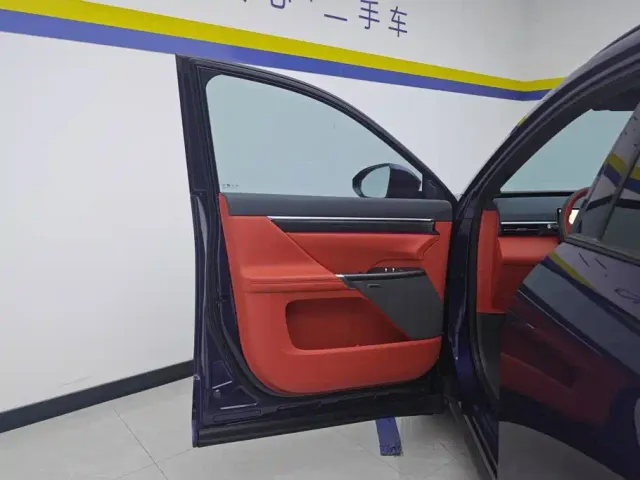 Dongfeng eπ 008 — Фото автомобиля 7