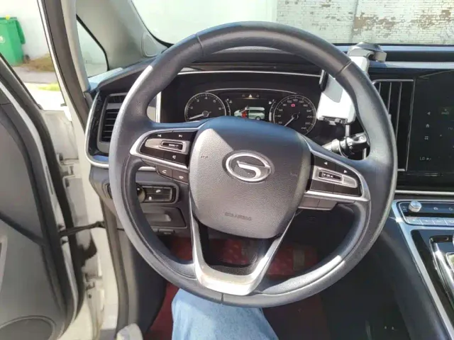 GAC Trumpchi M8 — Фото автомобиля 10