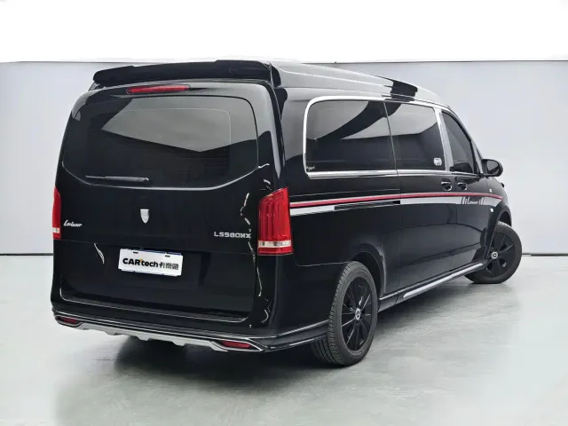 Mercedes-Benz Vito — Фото автомобиля 4