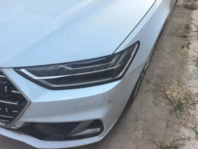 Audi A7L — Фото автомобиля 5