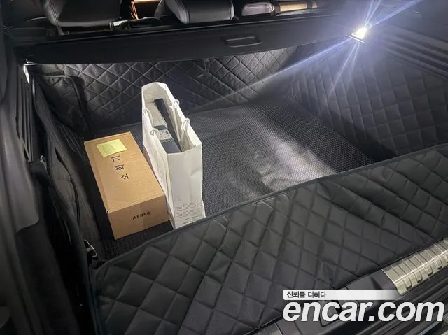 Land Rover Range Rover Sport — Фото автомобиля 17
