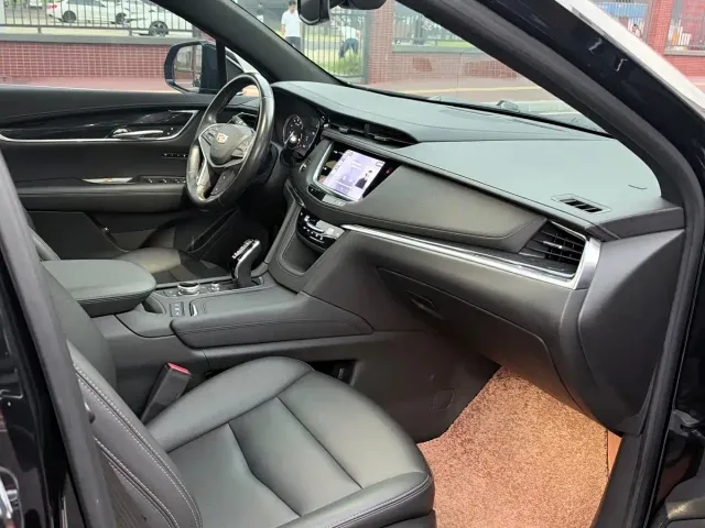 Cadillac XT5 — Фото автомобиля 14