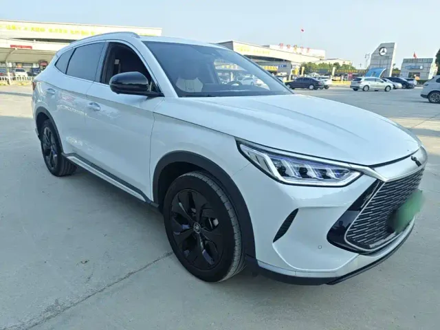 BYD Song PLUS — Фото автомобиля 3