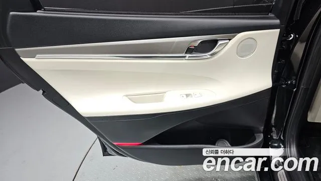 Hyundai Grandeur New — Фото автомобиля 14