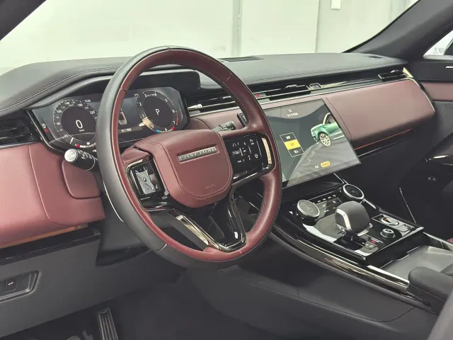 Land Rover Range Rover Sport — Фото автомобиля 14