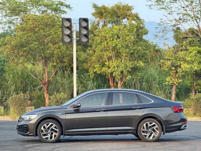 Volkswagen Sagitar — Фото автомобиля 17