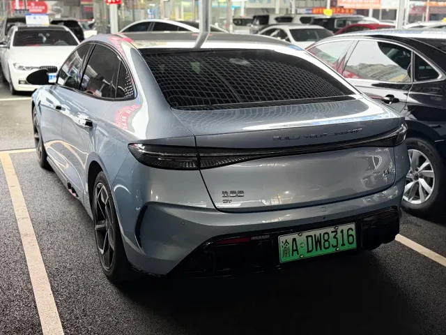 BYD Seal — Фото автомобиля 10