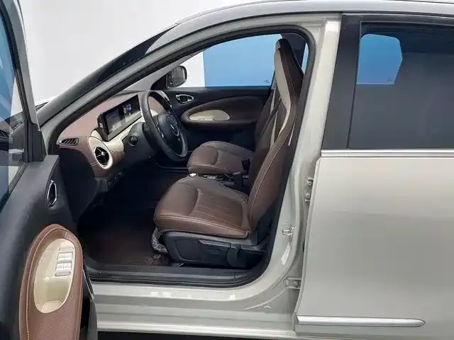 Wuling Bingo — Фото автомобиля 4