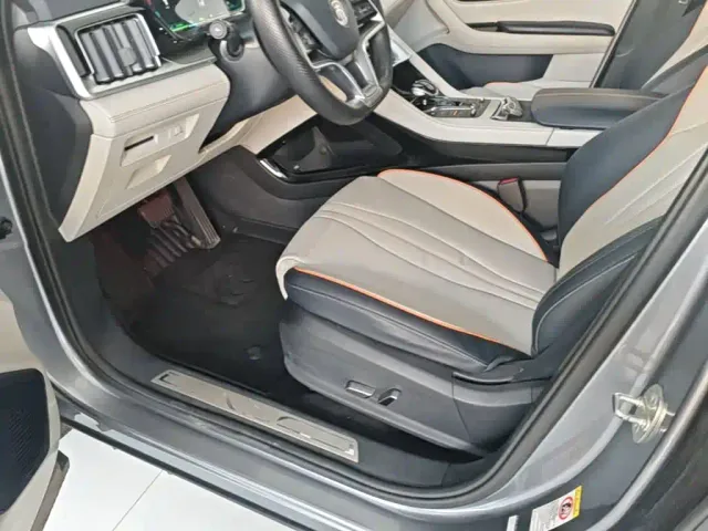 BYD Song PLUS — Фото автомобиля 14